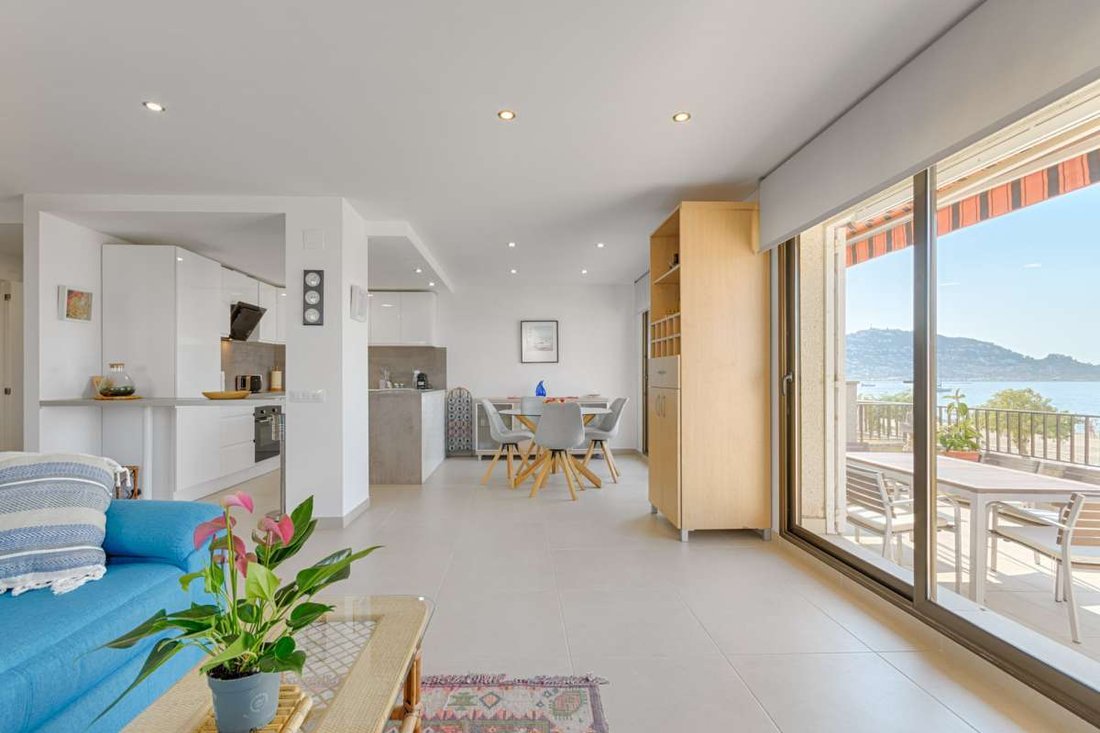 Apartment in Roses, Catalonia, Spain 4 - 17542564
