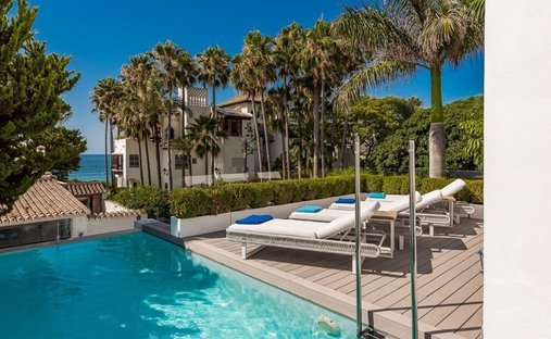 Villa in Goldene Meile, Andalusien, Spanien 1