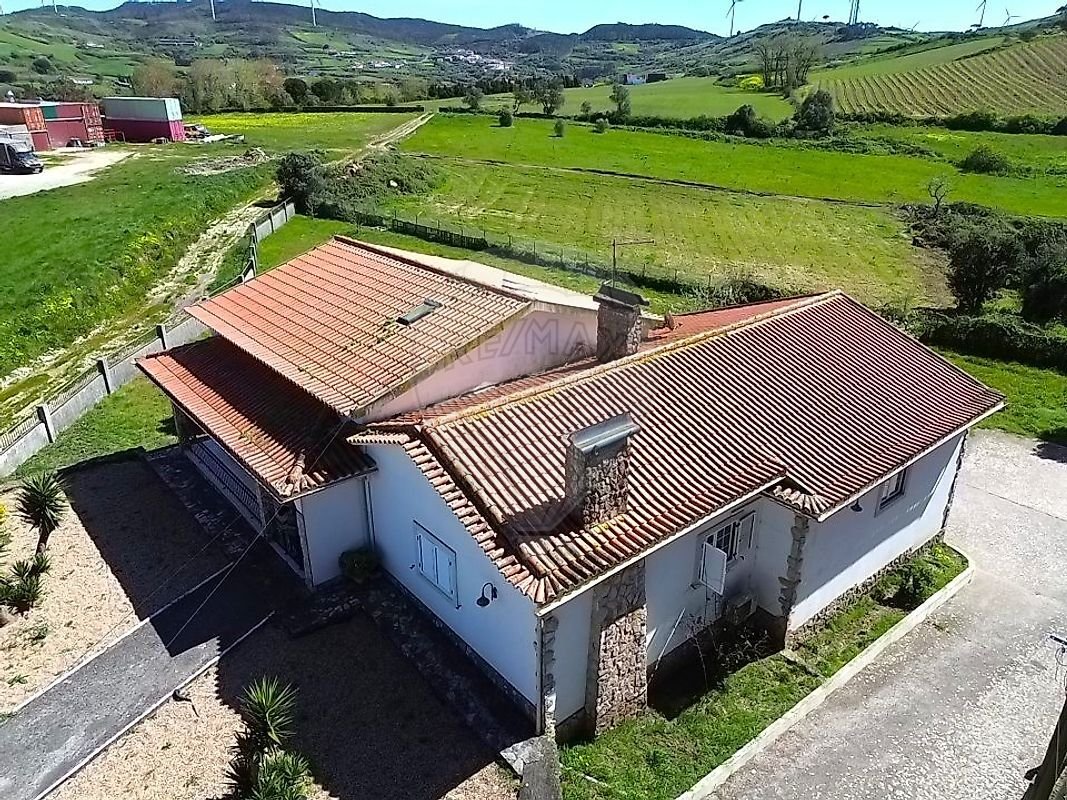 House in Santo Quintino, Lisbon, Portugal 4 - 17058665