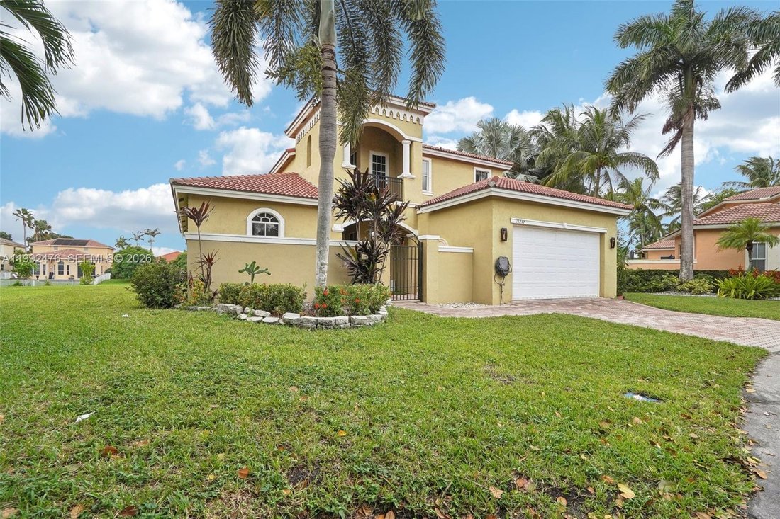 House in Miramar, Florida, United States 4 - 17539785
