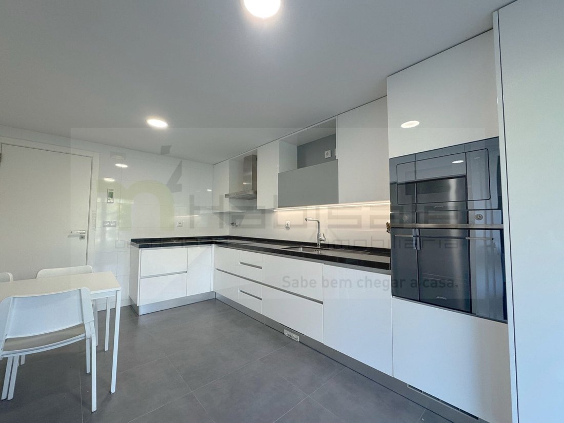 Apartment in Paco de Arcos, Lisbon, Portugal 4 - 17542093