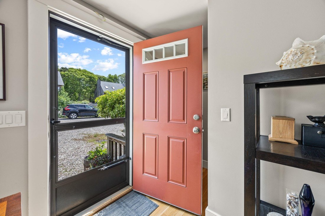 Condo in Provincetown, Massachusetts, United States 2 - 17539229