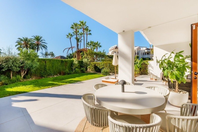 Apartment in Puerto Banus, Marbella, Spain 3 - 17543068