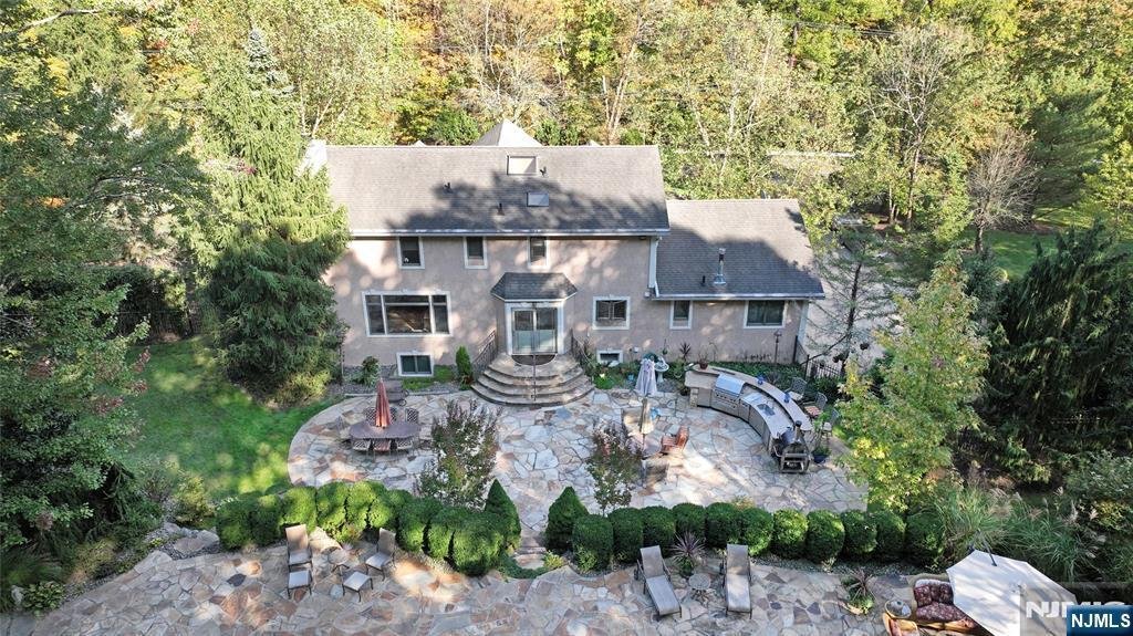 House in Airmont, New York, United States 4 - 16403405