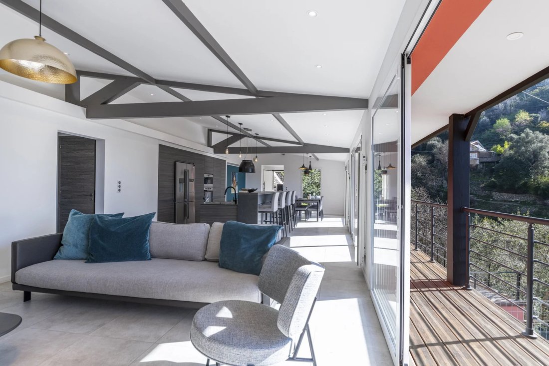 Villa in Castellar, Provence-Alpes-Côte d'Azur, France 4 - 17541274
