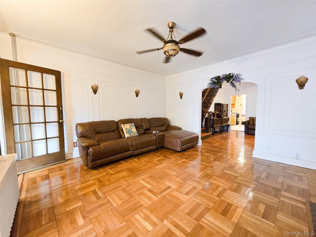 House in New York, New York, United States 4 - 17539635