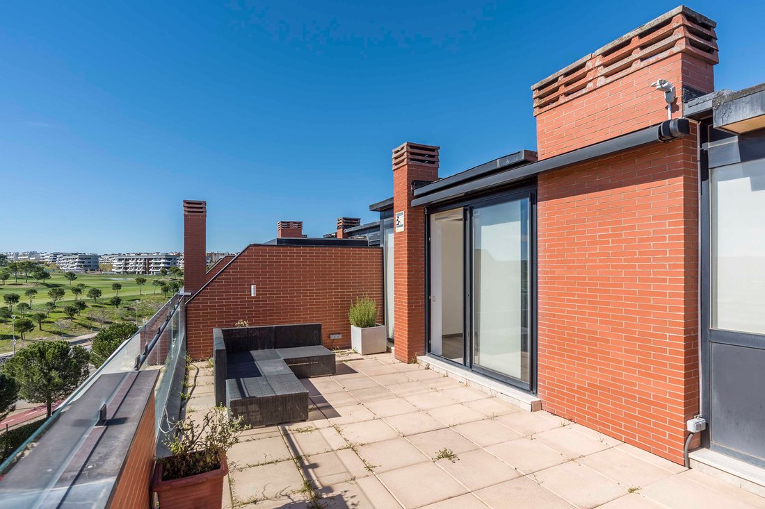 House in Pozuelo de Alarcon, Comunidad de Madrid, Spain 5 - 17539238