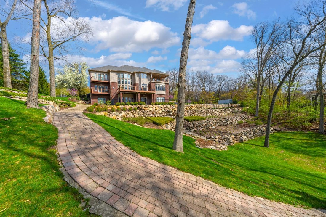 House in Pontiac, Michigan, United States 2 - 17539266