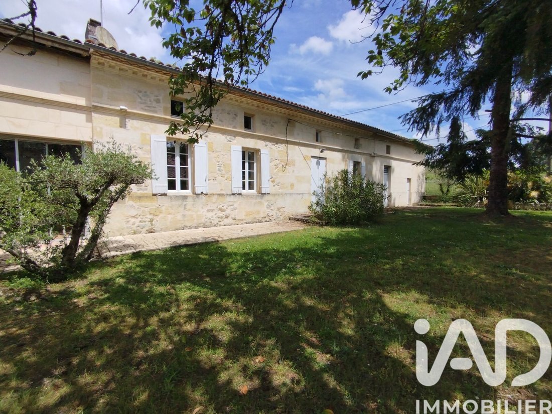 House in Saint-Mariens, Nouvelle-Aquitaine, France 2 - 17545730