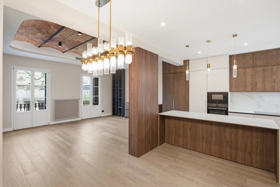 Apartamento en Eixample, Barcelona, España 5 - 16798639