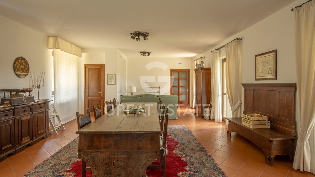 Estate in Corciano, Umbria, Italy 5 - 17533466