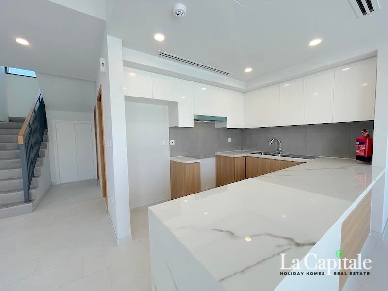 Townhouse in Wadi Al Safa 5, Wadi Al Safa, Dubai 4 - 17539947