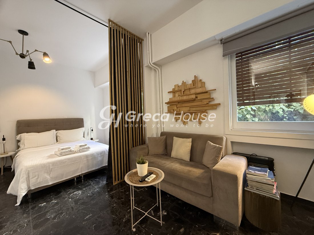 Apartment in Sunoikia Kolonakiou, 1st District of Athens, Athens 3 - 17544380