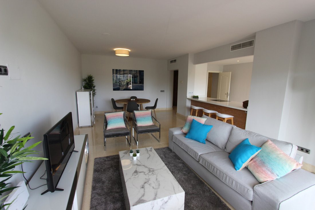 Apartment in Benahavis, Andalusia, Spain 2 - 11643204