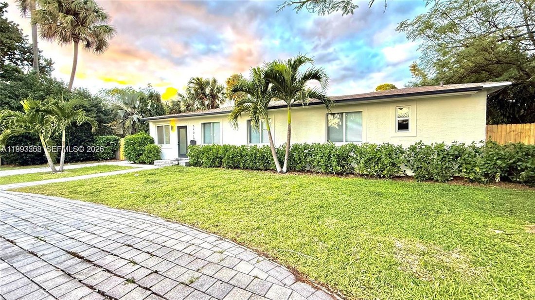 House in Plantation, Florida, United States 1 - 17542938