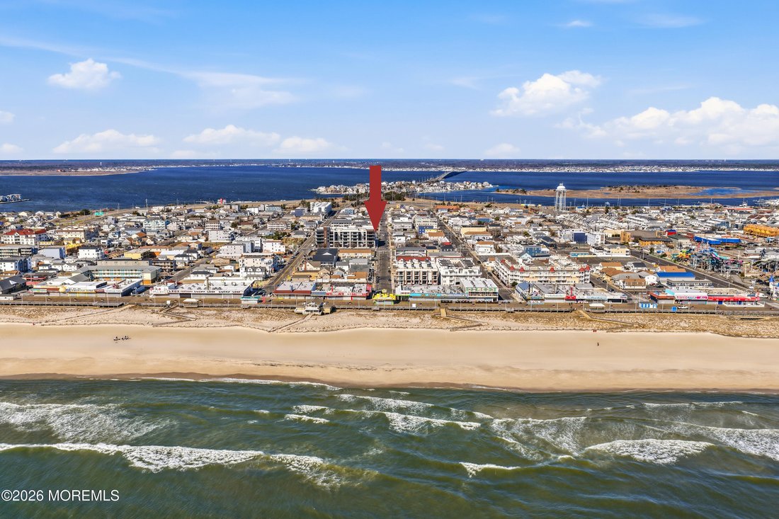 House in Seaside Heights, New Jersey, United States 1 - 17542678