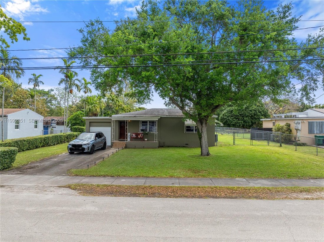 House in Miami, Florida, United States 1 - 17539800