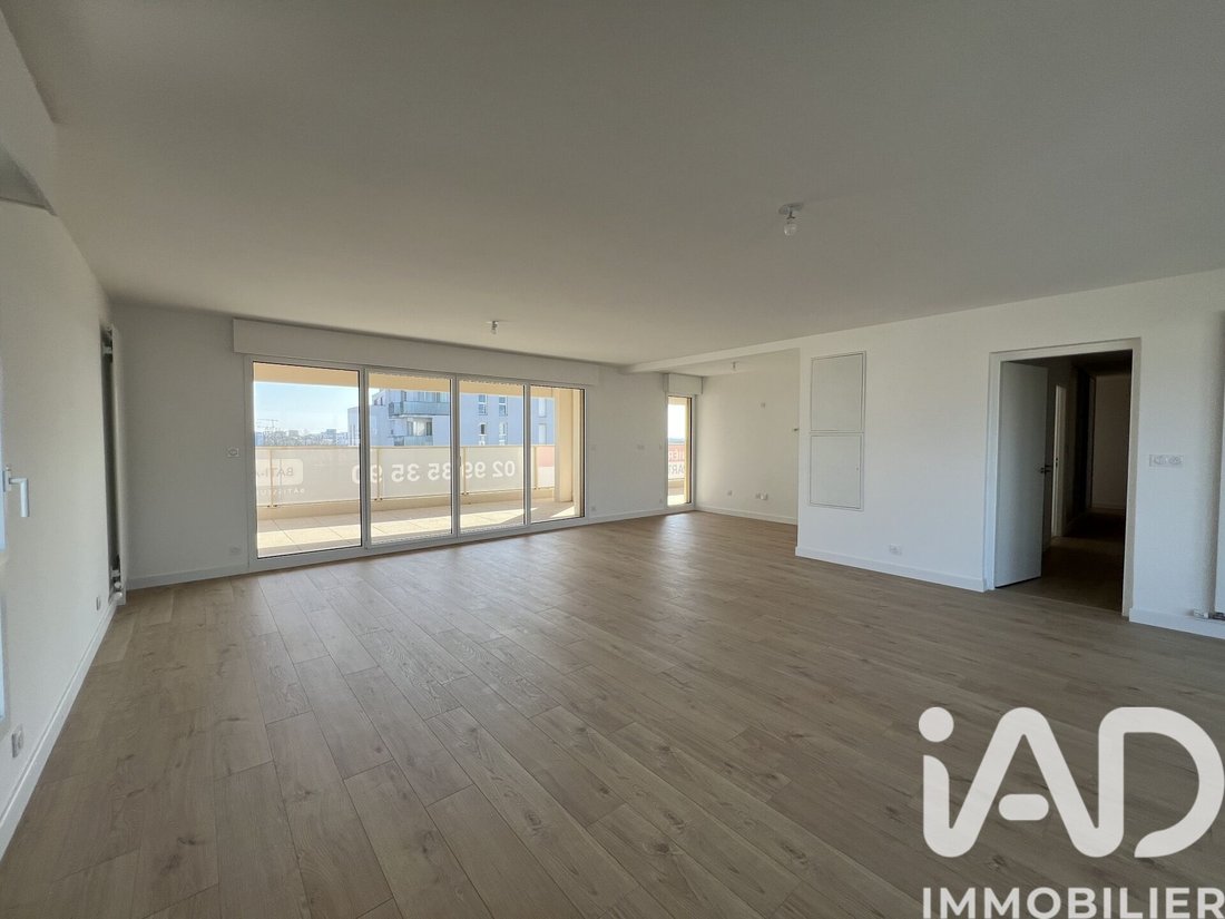 Apartment in Lorient-Saint Brieuc, Rennes, France 2 - 17545703