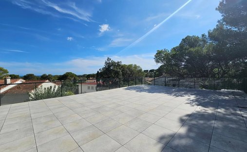 Appartamento a Cabriès, Provenza-Alpi-Costa Azzurra, Francia 1