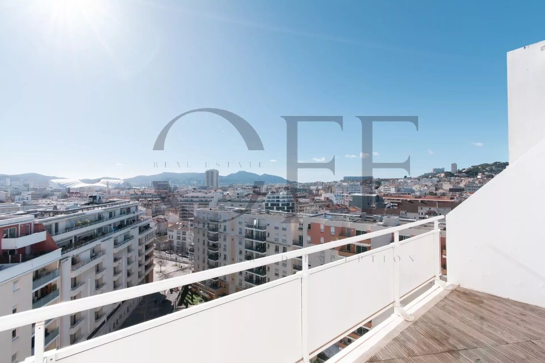 Apartment in Menpenti, 10e Arrondissement, Marseille 3 - 17255947