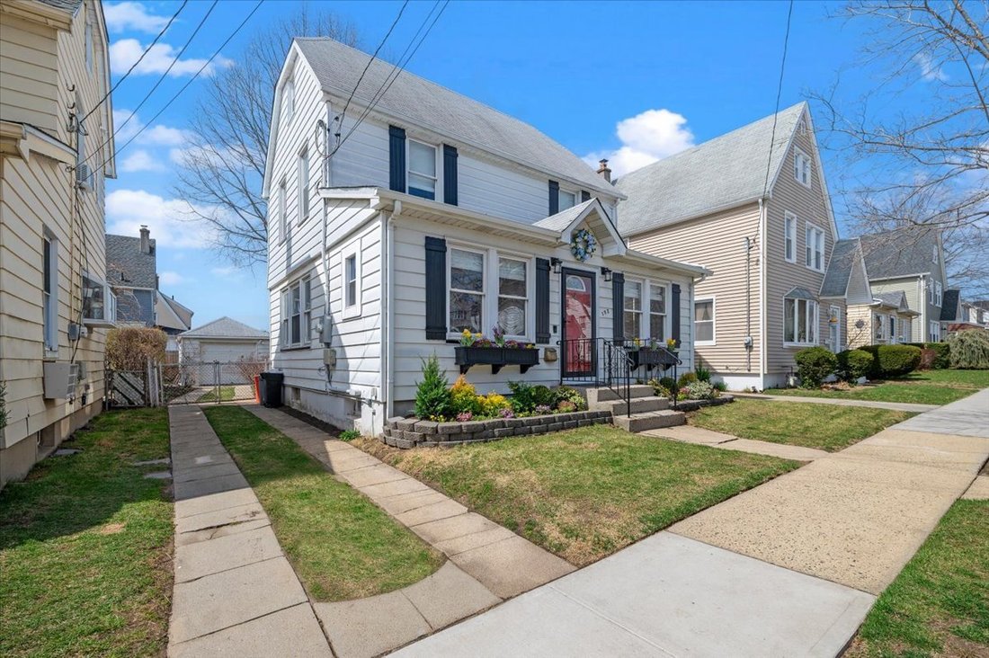 House in East Williston, New York, United States 3 - 17542106
