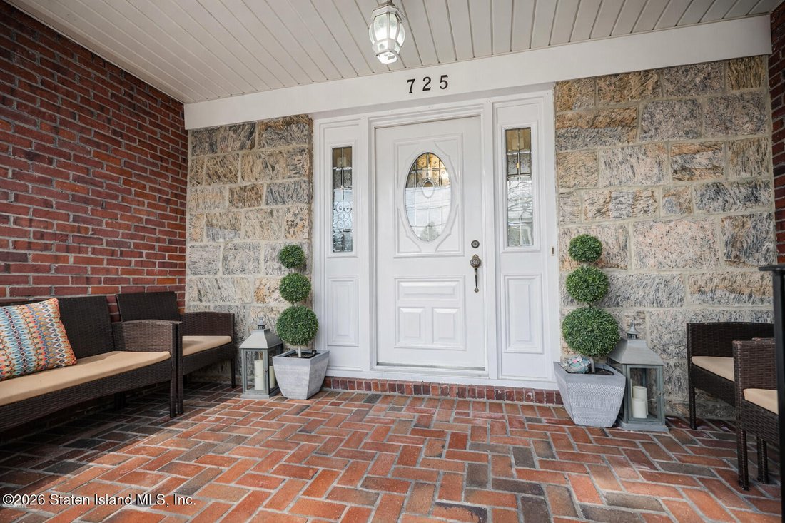 House in New York, New York, United States 5 - 16730478