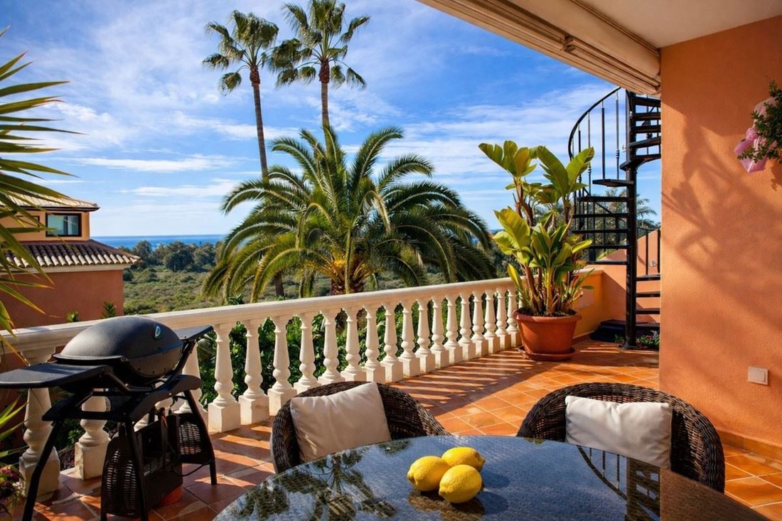 Apartment in Cancelada, Estepona, Andalusia 4 - 17541364