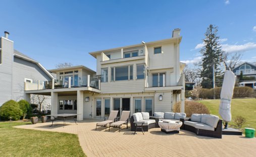 House in Beverly Shores, Indiana, United States 1