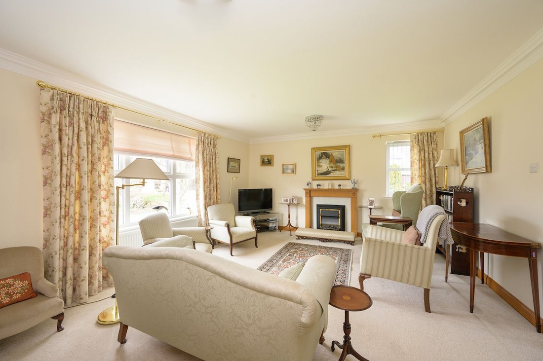 Bungalow in Scottish Borders, Scotland 4 - 17538991