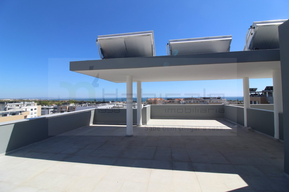 Apartment in Carcavelos e Parede, Lisbon, Portugal 1 - 17542117