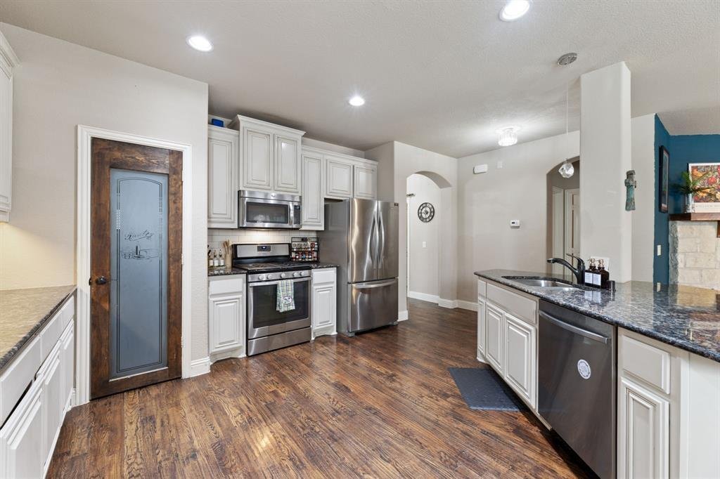House in Cross Roads, Texas, United States 5 - 17539879