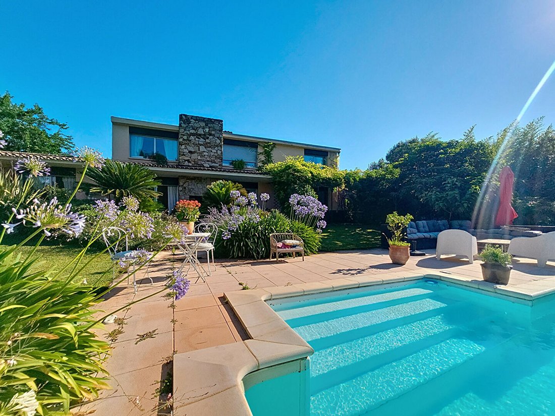 Villa in Montfavet Banlieue, Avignon, France 3 - 17541447