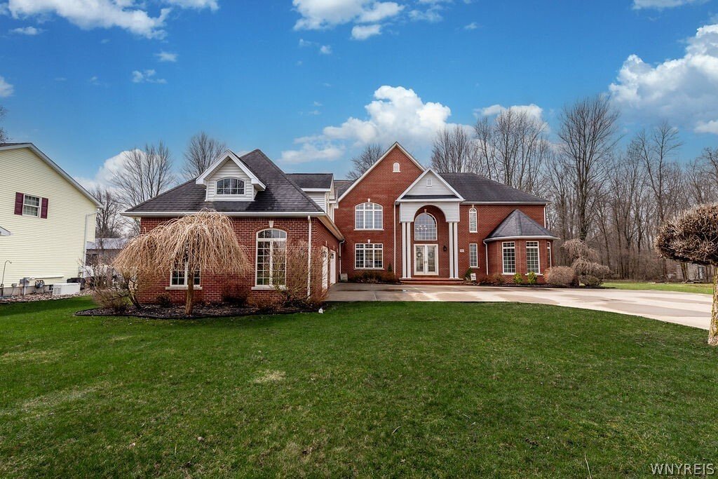 Wheatfield, New York, United States 1 - 17540603