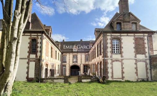 Villa in La Merilière - Hôpital Saint Louis, L'Aigle, France 1