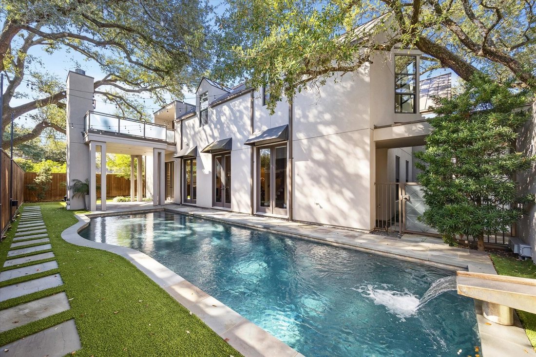House in Houston, Texas, United States 3 - 17544047