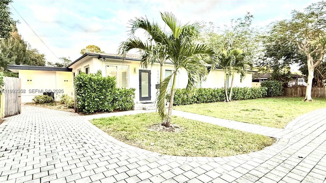 House in Plantation, Florida, United States 2 - 17542938