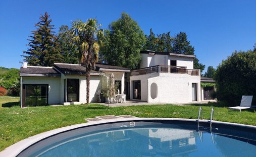 House in Senlisse, Ile-de-France, France 1