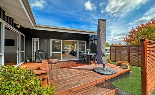 Kinloch, Waikato, New Zealand 1