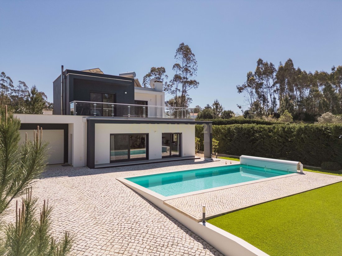 Villa in Nadadouro, Leiria District, Portugal 1 - 17544469