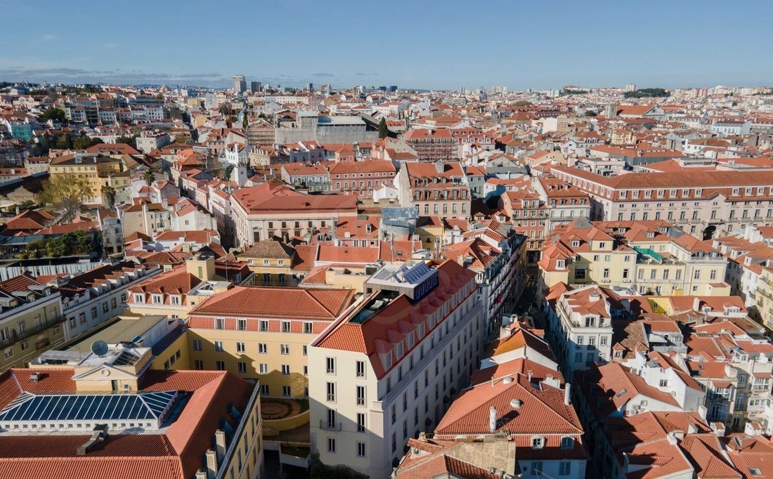 Apartment in Misericordia, Lisbon, Portugal 2 - 17541680