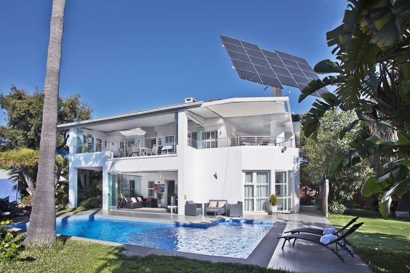 Villa in Elviria-Cabopino, Marbella, Spain 1 - 17543392