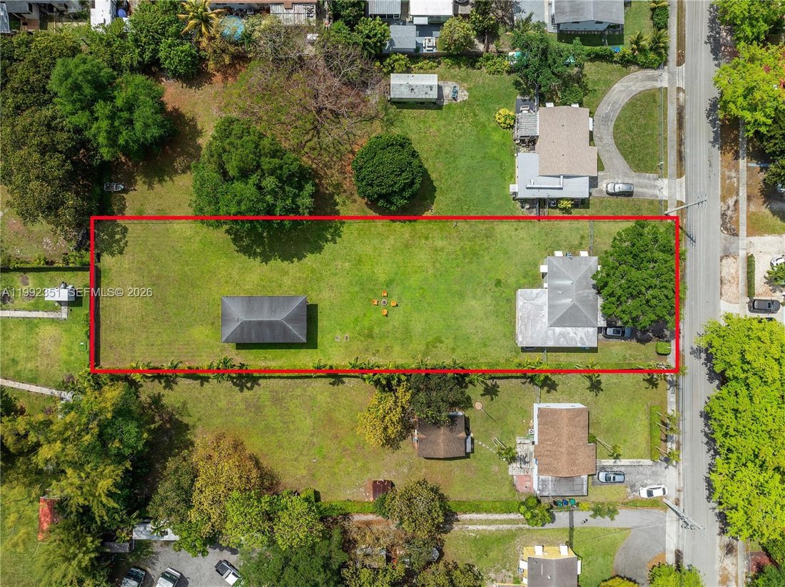 House in Miami, Florida, United States 4 - 17539800