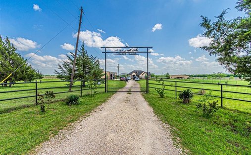 House in Alvarado, Texas, United States 1