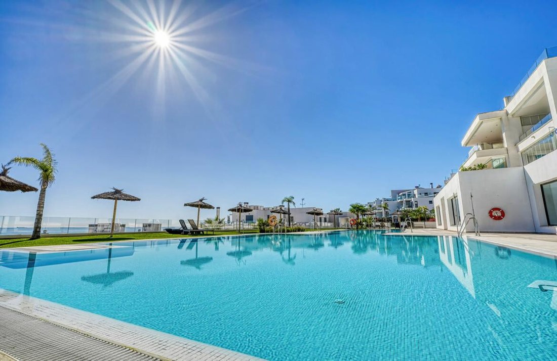 Apartment in La Alcaidesa, San Roque, Andalusia 3 - 17539589