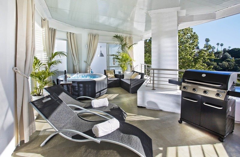 Villa in Elviria-Cabopino, Marbella, Spain 4 - 17543392