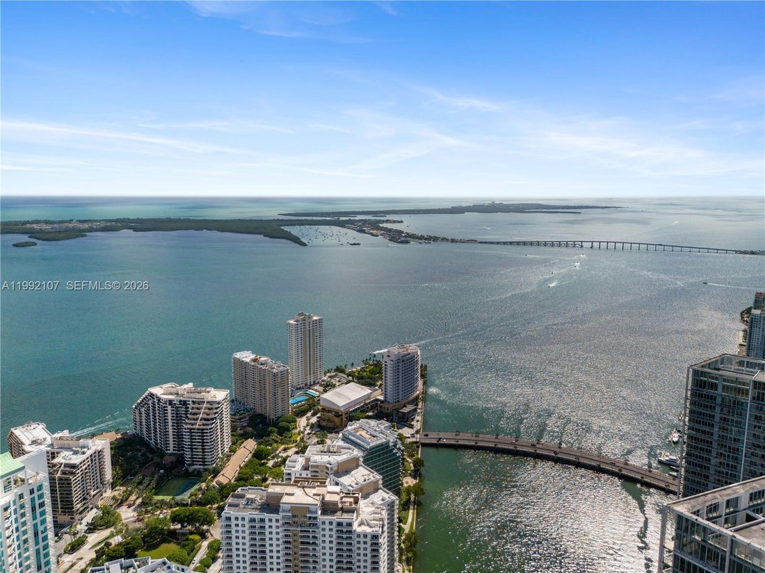 Condo in Miami, Florida, United States 3 - 17542894