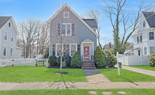 House in Montebello, New York, United States 1