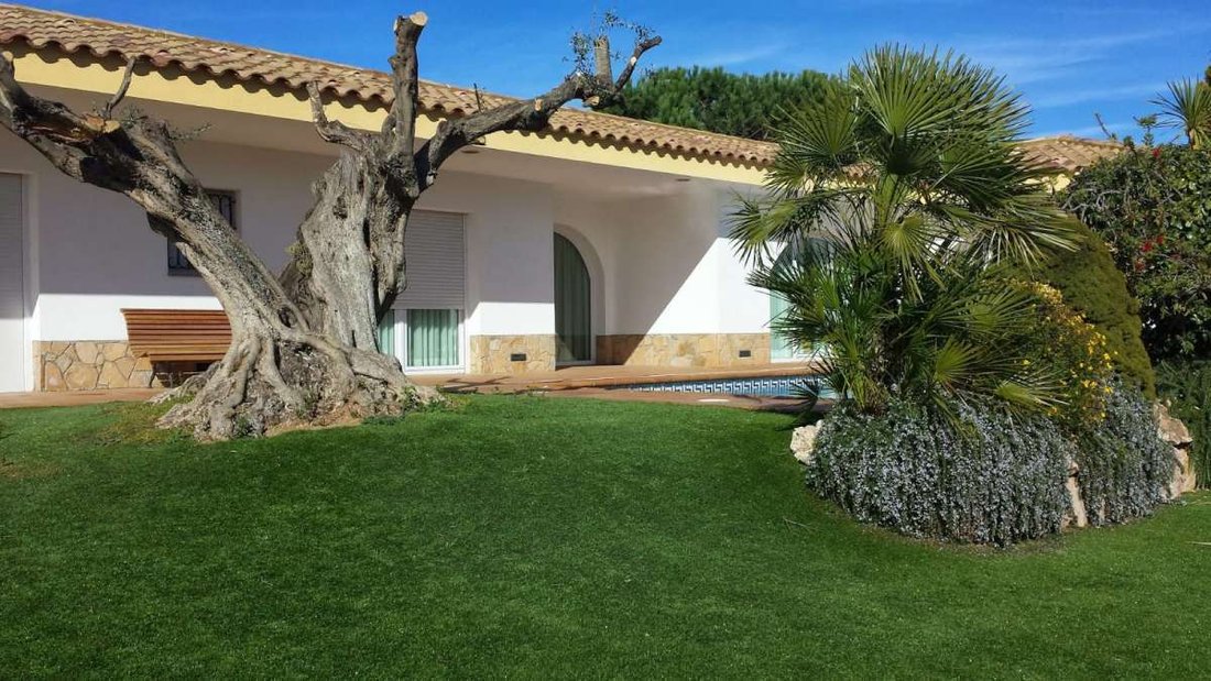 Villa in Roses, Catalonia, Spain 4 - 17542673