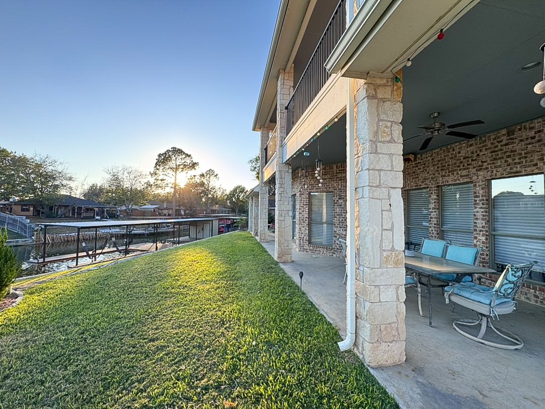 House in Granbury, Texas, United States 1 - 16662501