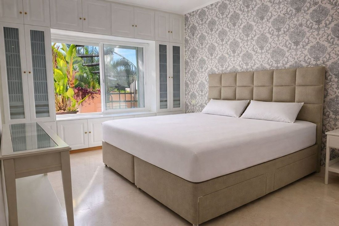 Apartment in Cancelada, Estepona, Andalusia 5 - 17541364